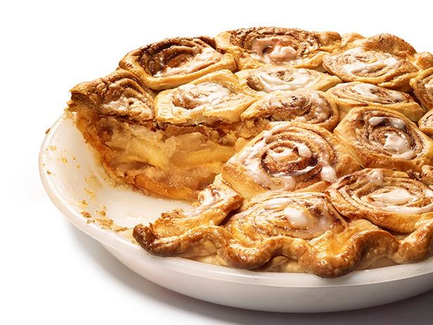 Apple Pie Cinnamon Rolls Recipe