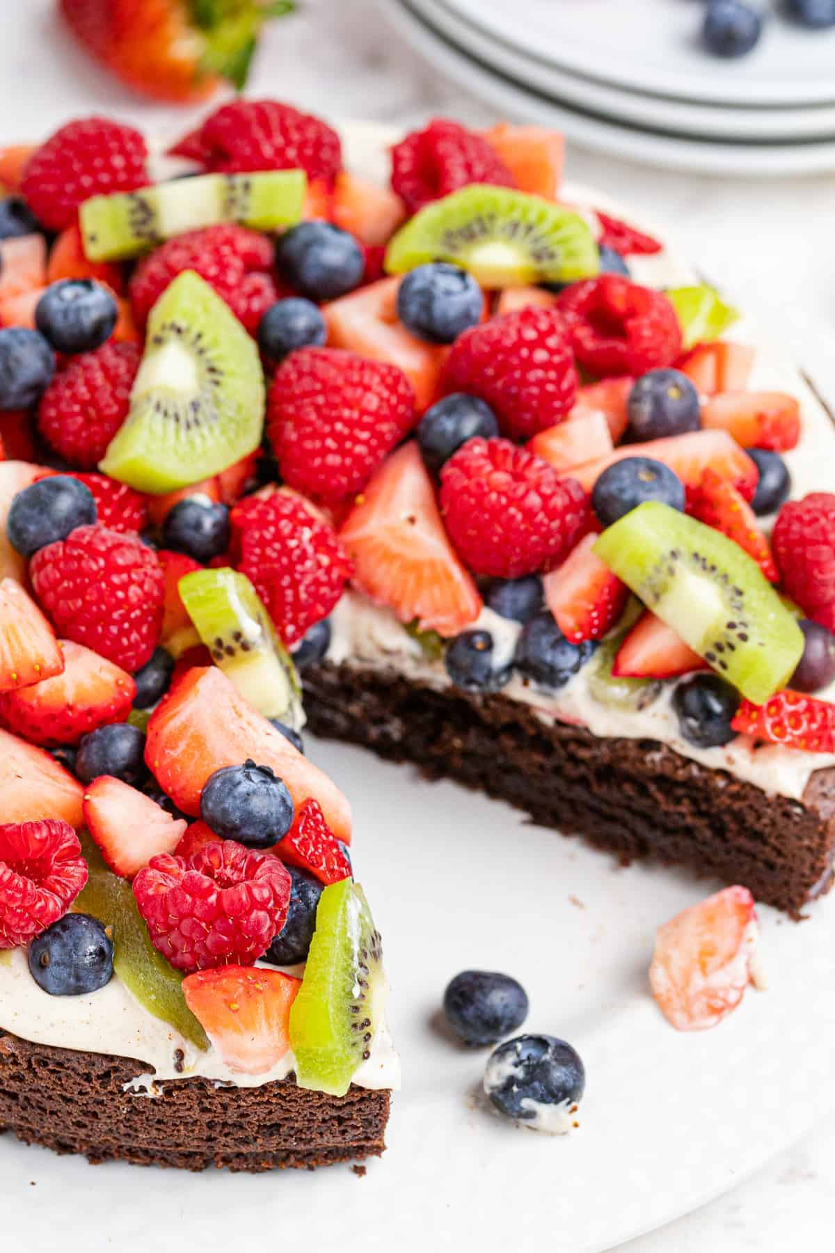 Easy Brownie Fruit Pizza Recipe