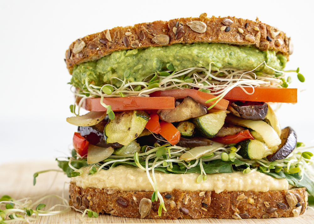 ROASTED VEGGIE SANDWICH