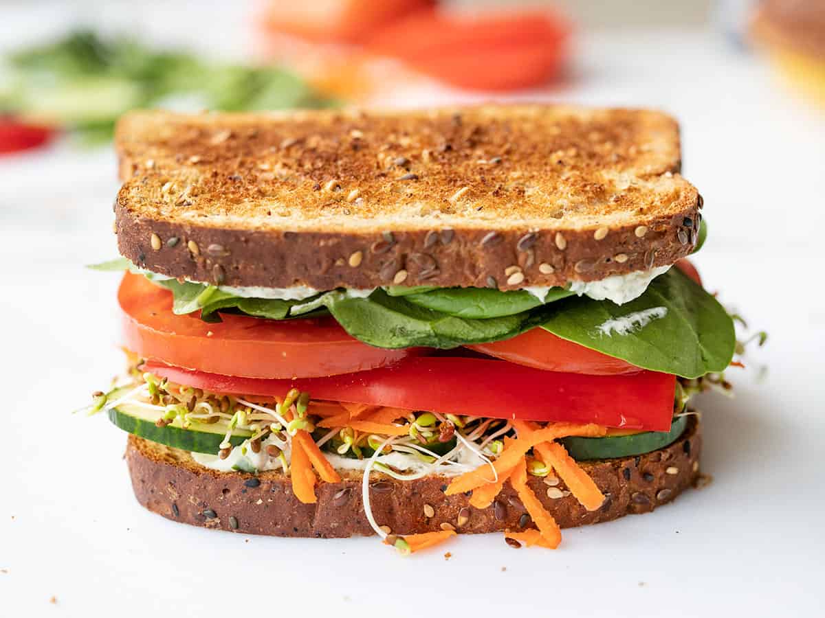 THE BEST VEGGIE SANDWICH